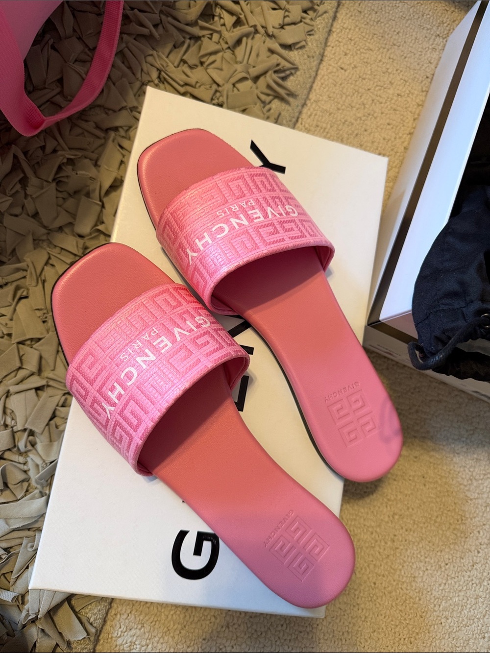 Givenchy Pink 4G Monogram Slides Sandals - 39